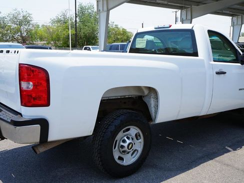 Used 2013 Chevrolet Silverado 2500 W/T RWD image 3