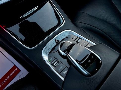 Used 2018 Mercedes-Benz S 450 Sedan image 39