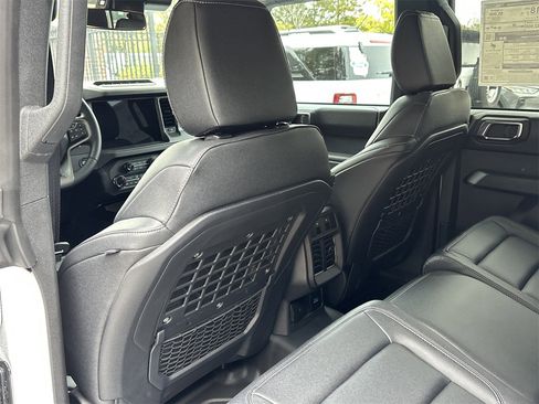 New 2025 Ford Bronco Badlands image 22