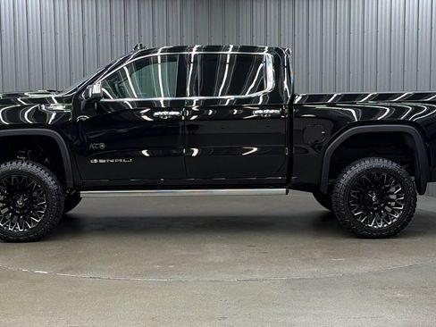 Used 2026 GMC Sierra 1500 Denali Ultimate AWD/4WD image 2