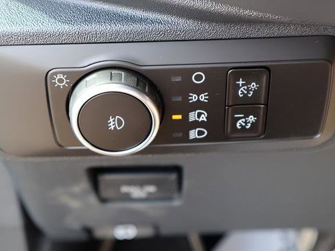 New 2026 Ford Bronco Outer Banks AWD/4WD image 18