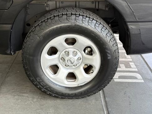 Used 2017 Nissan Titan S RWD image 13