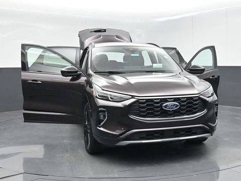 Certified 2023 Ford Escape ST-Line Elite w/ Premium Technology Package AWD/4WD image 64