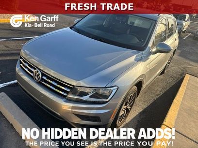 Used 2019 Volkswagen Tiguan SE w/ Panoramic Sunroof Package