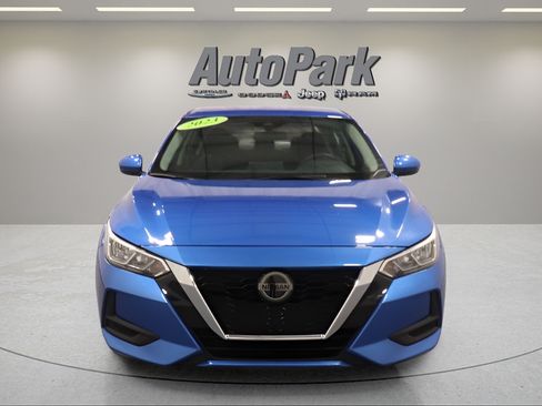 Used 2023 Nissan Sentra SV FWD image 3