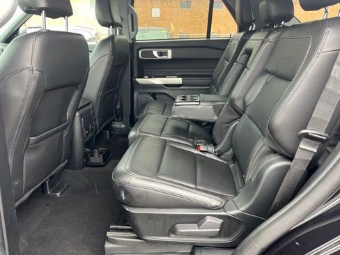 Certified 2024 Ford Explorer XLT w/ Equipment Group 202A AWD/4WD image 16
