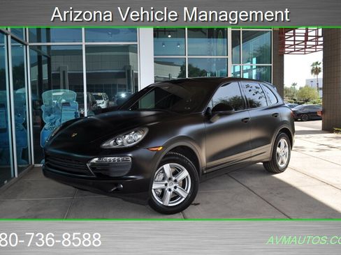 Used 2014 Porsche Cayenne S AWD/4WD image 15