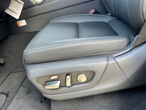 New 2026 Lexus LX 700h Luxury image 16