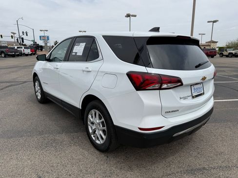Used 2024 Chevrolet Equinox LT AWD/4WD image 8