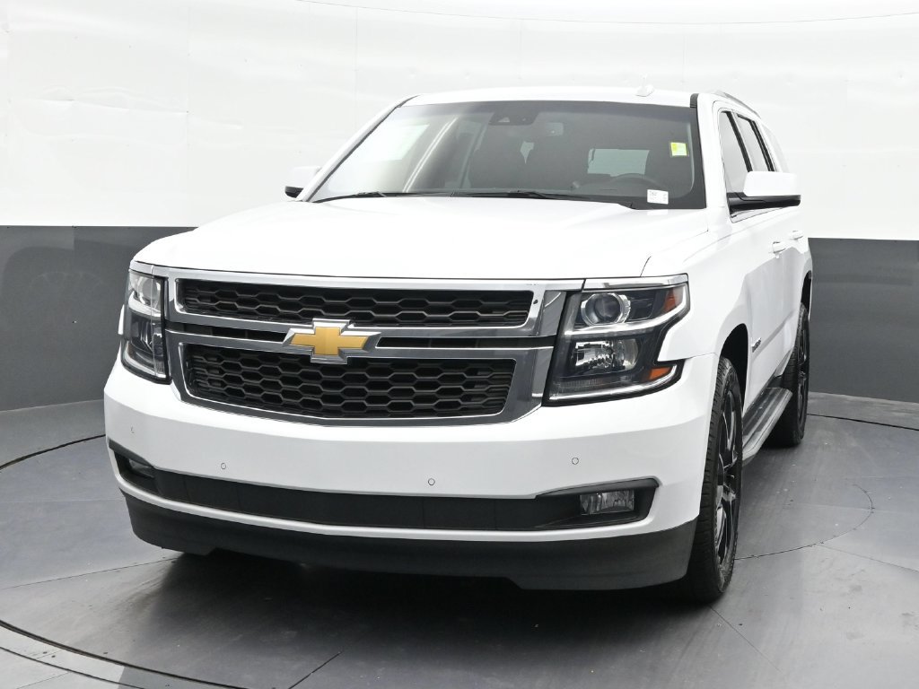 Used 2018 Chevrolet Tahoe LT w/ Luxury Package RWD image 9