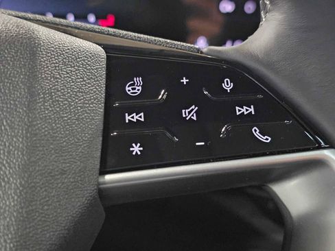 New 2025 Audi Q5 Prestige image 28