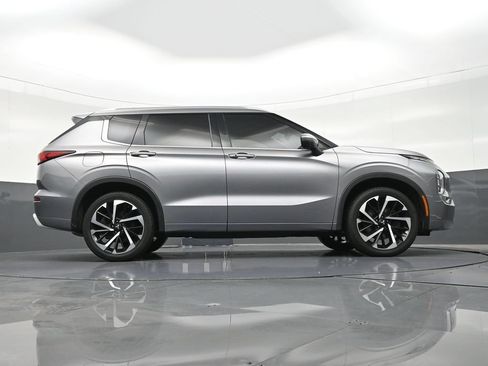 Used 2022 Mitsubishi Outlander SEL AWD/4WD image 27