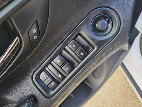 Used 2016 Buick LaCrosse Leather image 14