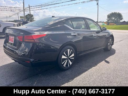 Used 2022 Nissan Altima 2.5 SV FWD image 4