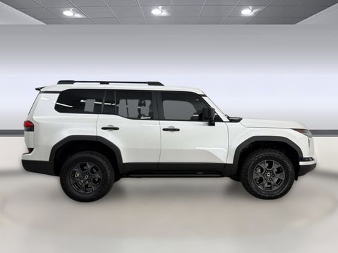 Certified 2025 Lexus GX 550 AWD/4WD image 8
