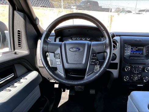 Used 2013 Ford F150 XLT w/ XLT Chrome Pkg image 6