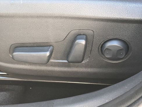 Used 2023 Hyundai Kona SEL image 17