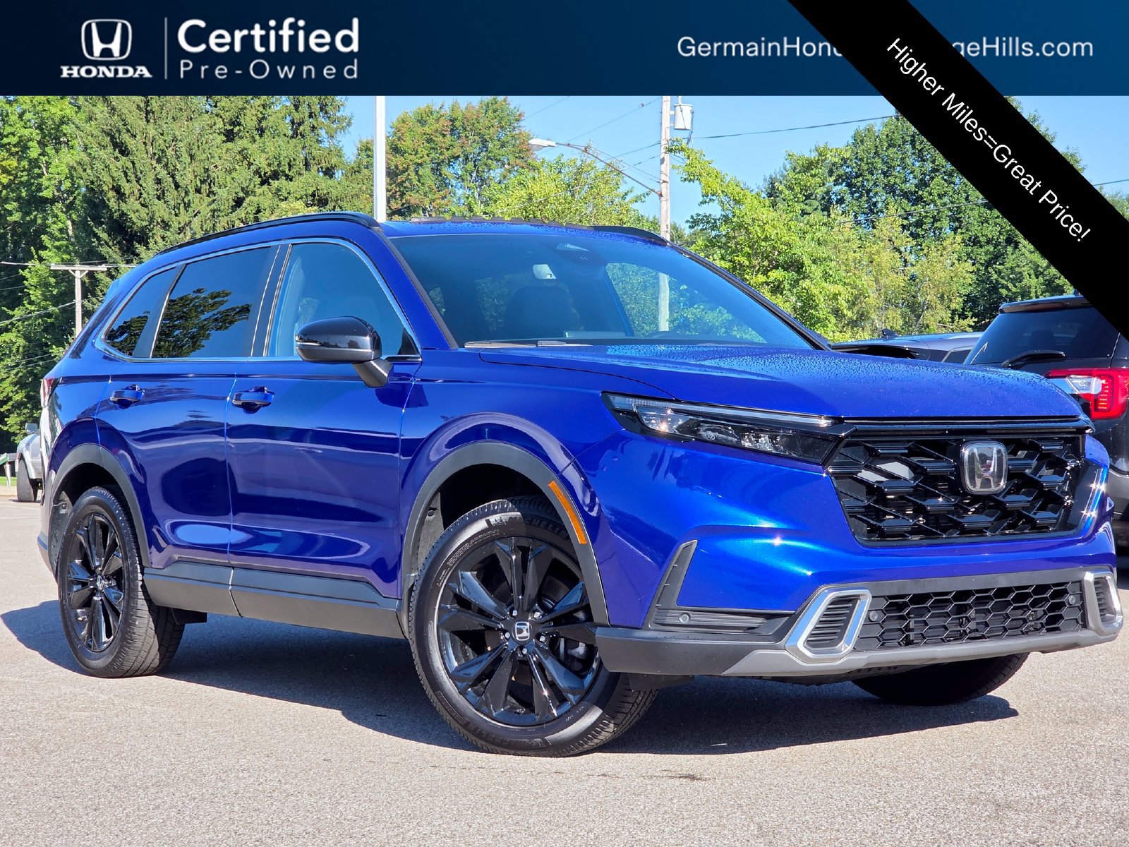 Used 2023 Honda CR-V Sport Touring image 1