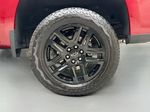 Used 2026 Chevrolet Silverado 1500 LT Trail Boss w/ LT Trail Boss Premium Package AWD/4WD image 35