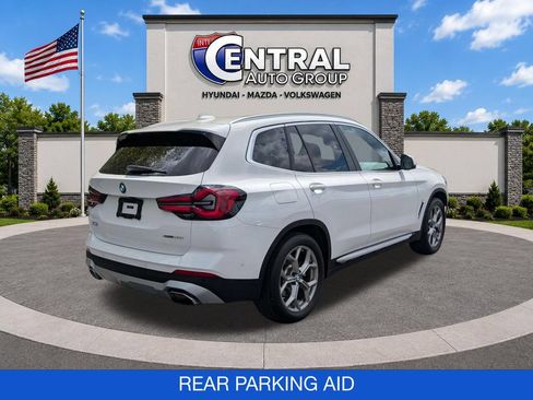 Used 2024 BMW X3 xDrive30i w/ Premium Package AWD/4WD image 7