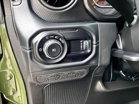 Used 2024 Jeep Wrangler Rubicon w/ Dual Door Group (Lowers Only) AWD/4WD image 38