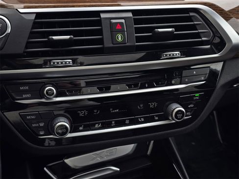 Used 2018 BMW X3 xDrive30i image 30