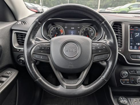 Used 2020 Jeep Cherokee Trailhawk w/ Cold Weather Group AWD/4WD image 25