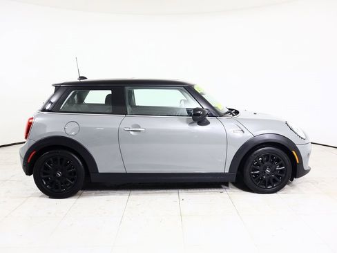 Used 2020 MINI Cooper 2-Door Hardtop w/ Storage Package image 17
