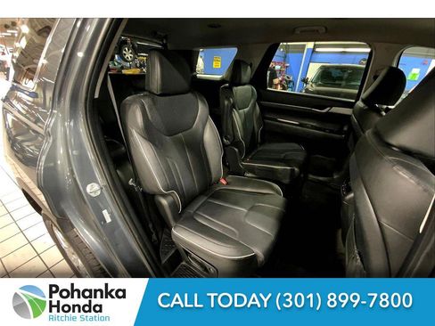 Used 2023 Hyundai Palisade SEL image 20