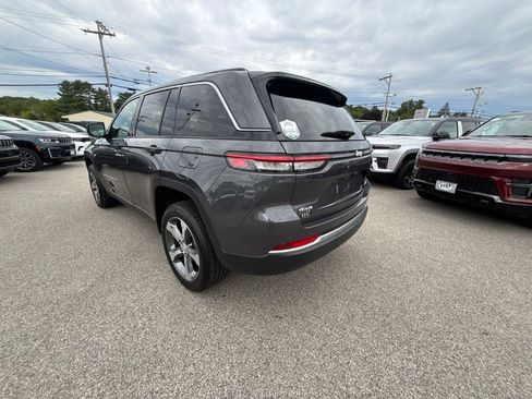 New 2026 Jeep Grand Cherokee Limited AWD/4WD image 3