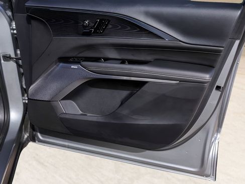 Certified 2025 Cadillac Lyriq Luxury w/ LPO, Floor Liner Package image 29