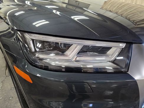 Used 2018 Audi Q5 2.0T Premium Plus w/ Premium Plus Package image 4