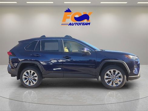 New 2025 Toyota RAV4 XLE Premium image 5
