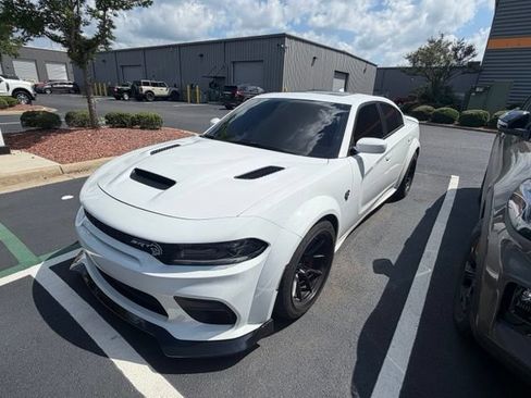 Used 2021 Dodge Charger SRT Hellcat RWD image 1