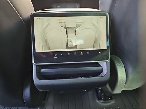 Used 2024 Tesla Model 3 Performance AWD/4WD image 22
