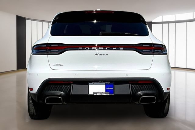 Used 2026 Porsche Macan AWD/4WD image 5
