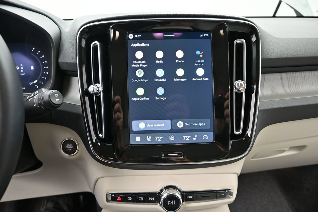 Used 2026 Volvo XC40 B5 Plus AWD/4WD image 14