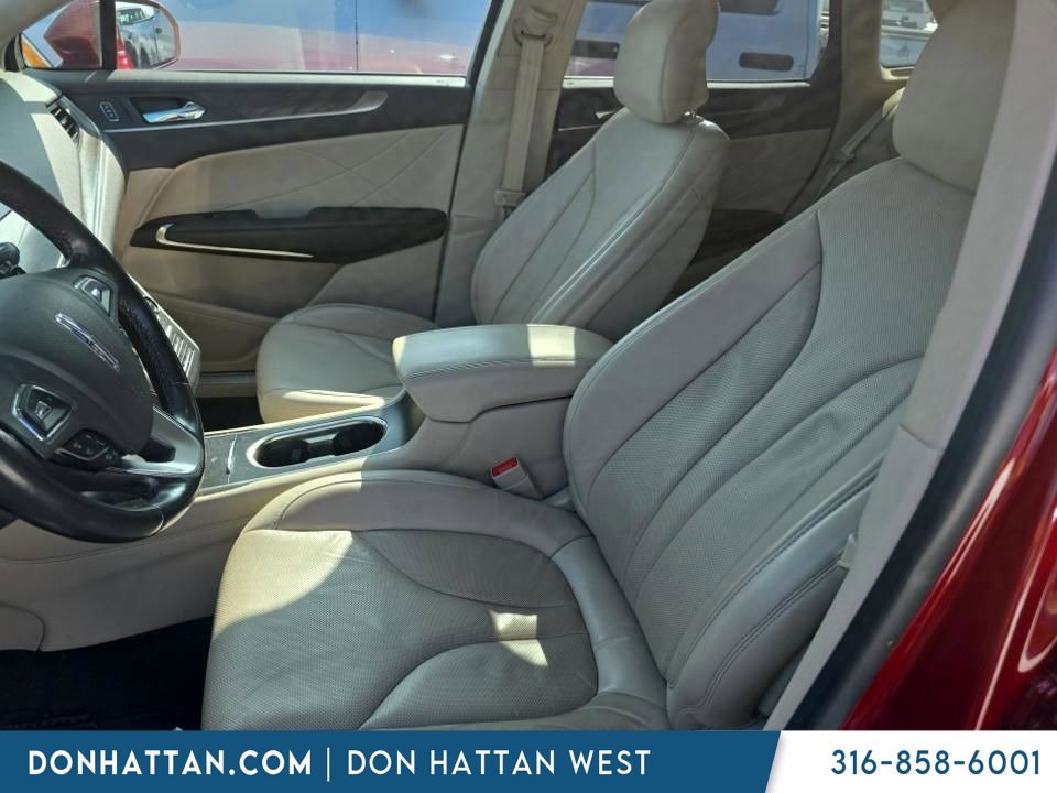 Used 2019 Lincoln MKC Reserve AWD/4WD image 5