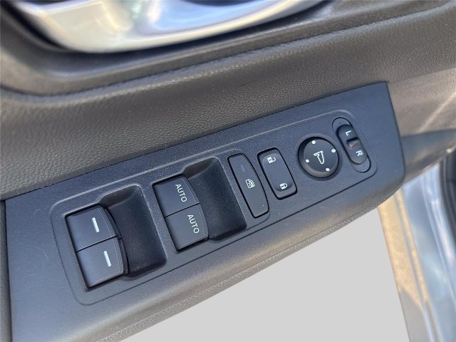 Used 2024 Honda CR-V EX image 18