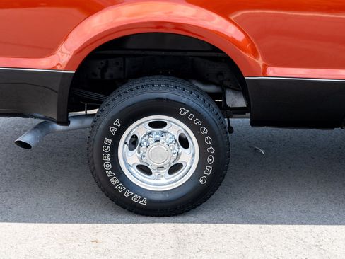 Used 2000 Ford F250 XL AWD/4WD image 29