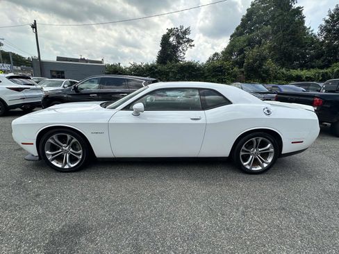 Used 2022 Dodge Challenger R/T image 6