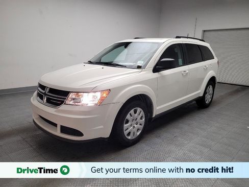 Used 2018 Dodge Journey SE image 1