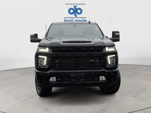 Used 2023 Chevrolet Silverado 2500 LT w/ Midnight Edition image 7