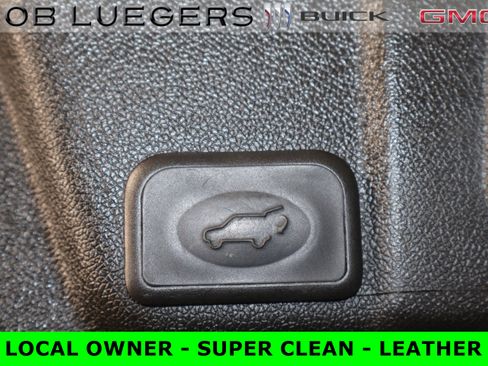 Used 2017 Buick Enclave Leather w/ Enclave Tuscan Edition image 24