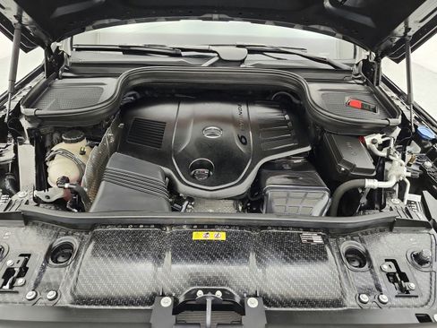 Certified 2023 Mercedes-Benz GLS 450 4MATIC image 24