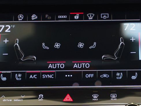 New 2026 Audi RS Q8 performance image 8