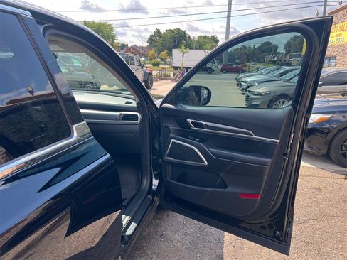 Used 2020 Kia Telluride LX FWD image 32