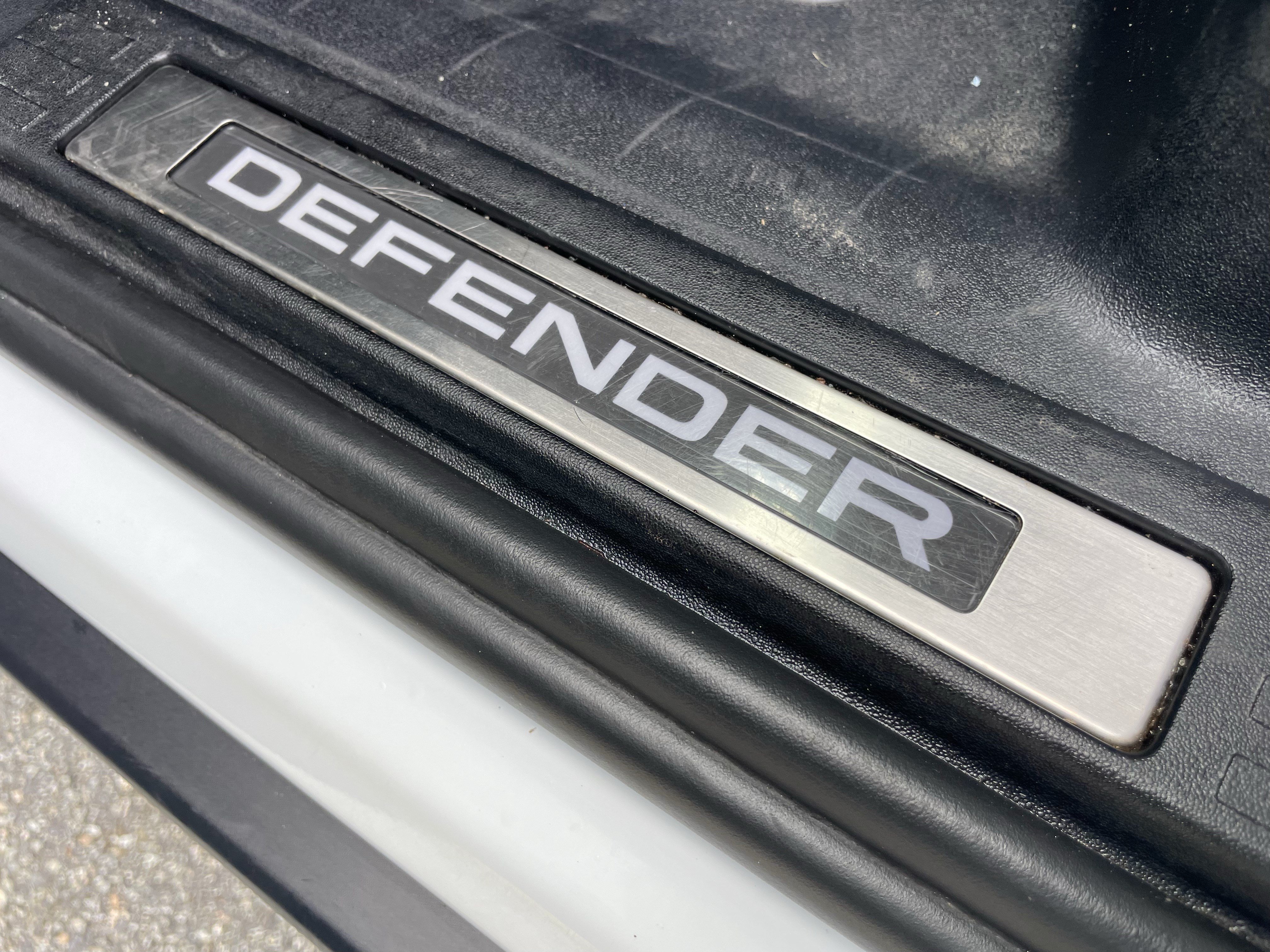 Used 2022 Land Rover Defender 110 X-Dynamic HSE AWD/4WD image 42
