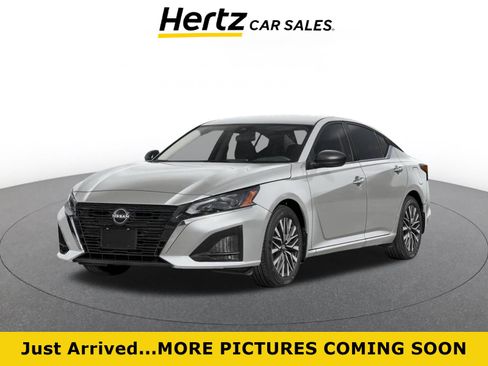 Used 2026 Nissan Altima 2.5 SV FWD image 1