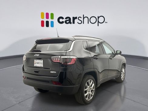 Used 2022 Jeep Compass Latitude image 5